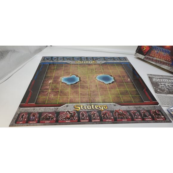 2014 Sci-Fi STRATEGO Battlefield Strategy Game 7470 Patch Games 100% COMPLETE - Picture 2 of 8